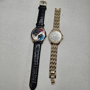 Women's Watches Set of 2 Gold Tone Preowned EUC Glitter Mother of Pearl Faces